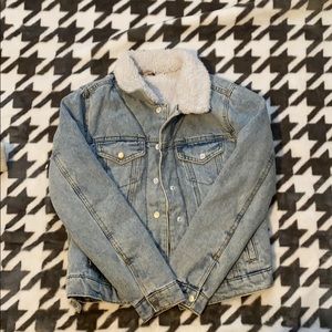 Denim/Sherpa Dresser
